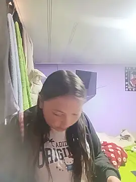 Alyssa 14 online show from 05-14-26, 02:02