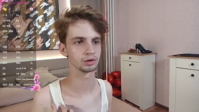 Snapshot of Bimbo_boy_ chatting on 07-04-26, 04:35 Bimbo boy online show from 07-04-26, 04:35