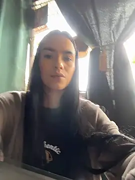 Snapshot of Melissa_Rendon chatting on 06-06-26, 04:01 Melissa Rendon online show from 06-06-26, 04:01