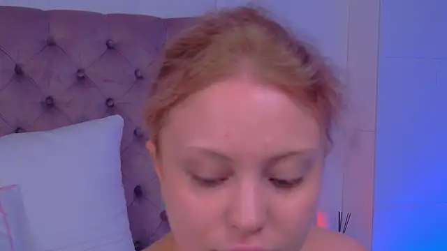 Snapshot of DorissHilton chatting on 07-16-26, 08:26 DorissHilton online show from 07-16-26, 08:26