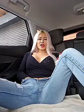 Snapshot of MILFBARBY chatting on 01-05-25, 09:26 MILFBARBY online show from 01-05-25, 09:26