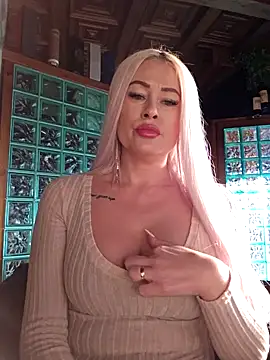 Snapshot of MILFBARBY chatting on 02-04-25, 08:24 MILFBARBY online show from 02-04-25, 08:24