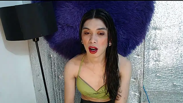 Snapshot of RoseAmarie chatting on 05-16-26, 12:04 RoseAmarie online show from 05-16-26, 12:04