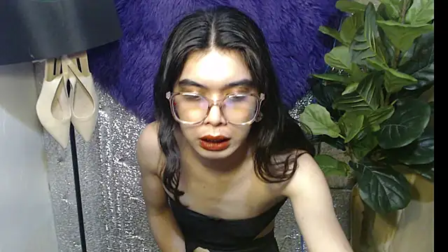 Snapshot of RoseAmarie chatting on 06-09-26, 06:58 RoseAmarie online show from 06-09-26, 06:58