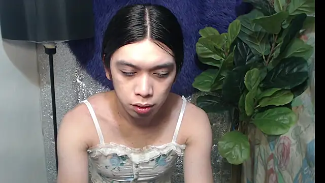 Snapshot of RoseAmarie chatting on 06-19-26, 10:30 RoseAmarie online show from 06-19-26, 10:30