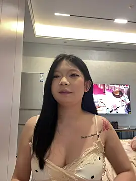 Snapshot of shuyuanli445 chatting on 05-25-26, 08:31 shuyuanli445 online show from 05-25-26, 08:31