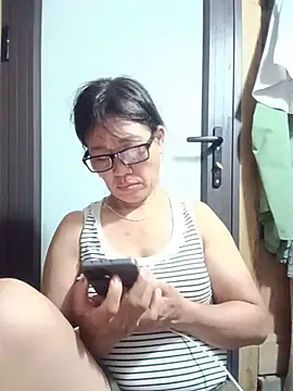 Snapshot of Orio_sexyy chatting on 07-14-26, 10:21 Orio sexyy online show from 07-14-26, 10:21