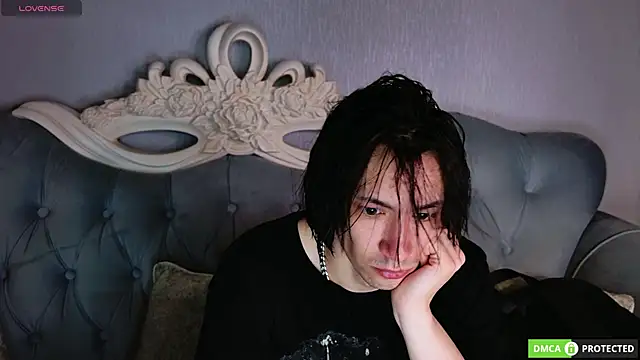 Snapshot of CalvinChapman chatting on 05-23-26, 06:12 CalvinChapman online show from 05-23-26, 06:12