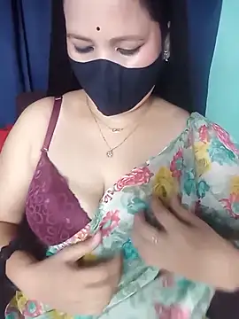 Snapshot of Cute-Sweety chatting on 05-22-26, 04:56 Cute-Sweety online show from 05-22-26, 04:56