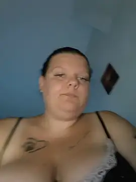 Snapshot of BadMommyyyyy chatting on 07-11-26, 08:39 BadMommyyyyy online show from 07-11-26, 08:39
