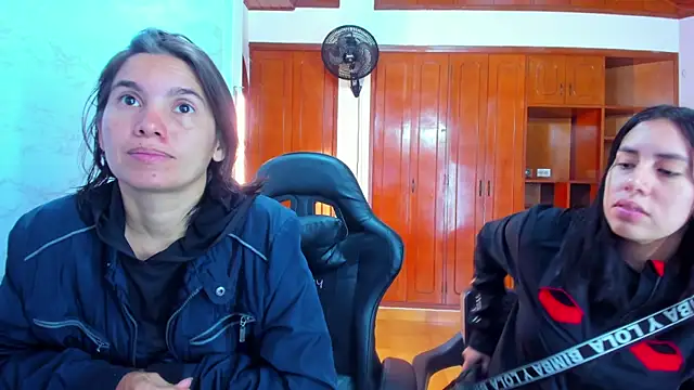 Soffy and Emily online show from 07-16-26, 12:11