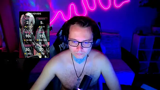 Snapshot of MeLanXolik chatting on 06-16-26, 06:10 MeLanXolik online show from 06-16-26, 06:10