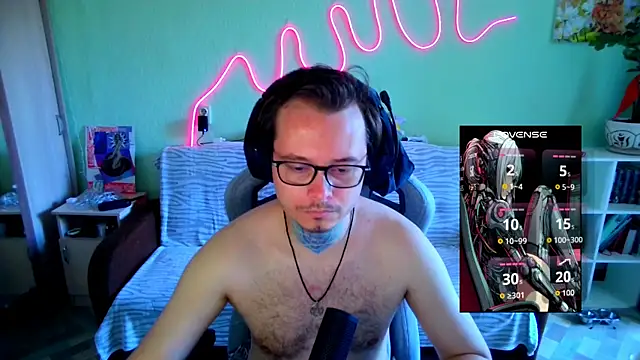 Snapshot of MeLanXolik chatting on 06-29-26, 11:54 MeLanXolik online show from 06-29-26, 11:54