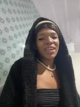 Snapshot of Liss_Love1 chatting on 07-02-26, 03:45 Liss Love1 online show from 07-02-26, 03:45