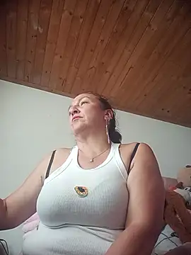 dangerous milf online show from 06-30-26, 07:48