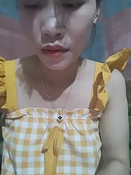 Snapshot of Logii_x chatting on 07-10-26, 02:30 Logii x online show from 07-10-26, 02:30