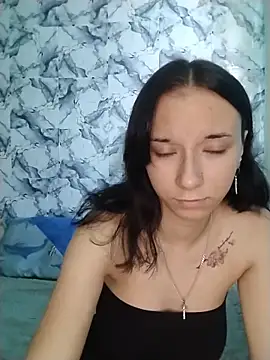 Snapshot of -VictoriaJohnson- chatting on 06-07-26, 07:01 -VictoriaJohnson- online show from 06-07-26, 07:01