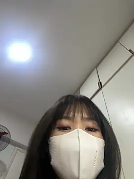Lov3lily online show from 07-12-26, 04:20