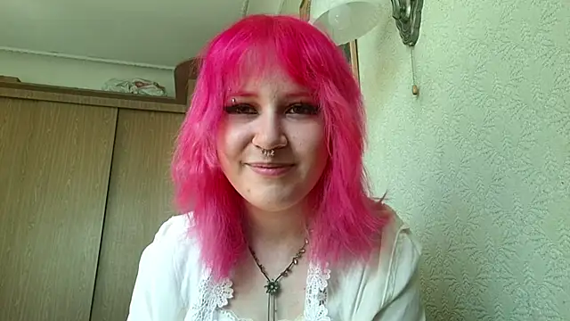 KamiBleich online show from 05-18-26, 08:09
