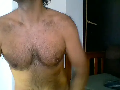 Snapshot of perrolobo78 chatting on 05-21-26, 05:20 perrolobo78 online show from 05-21-26, 05:20