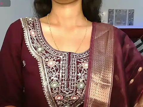 Snapshot of Moksha_ chatting on 05-29-26, 02:48 Moksha online show from 05-29-26, 02:48