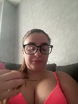 Snapshot of LexiXXoo chatting on 06-15-26, 07:32 LexiXXoo online show from 06-15-26, 07:32