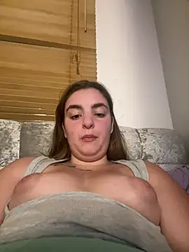 Snapshot of LexiXXoo chatting on 06-22-26, 09:45 LexiXXoo online show from 06-22-26, 09:45