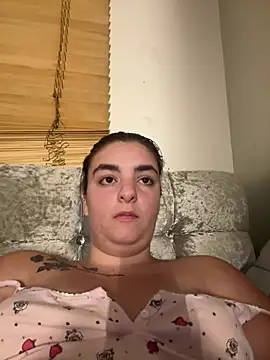 Snapshot of LexiXXoo chatting on 06-28-26, 09:43 LexiXXoo online show from 06-28-26, 09:43