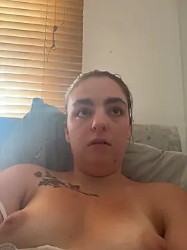 Snapshot of LexiXXoo chatting on 07-14-26, 09:03 LexiXXoo online show from 07-14-26, 09:03