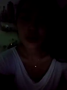 Snapshot of Besa4_ chatting on 05-11-26, 04:15 Besa4 online show from 05-11-26, 04:15