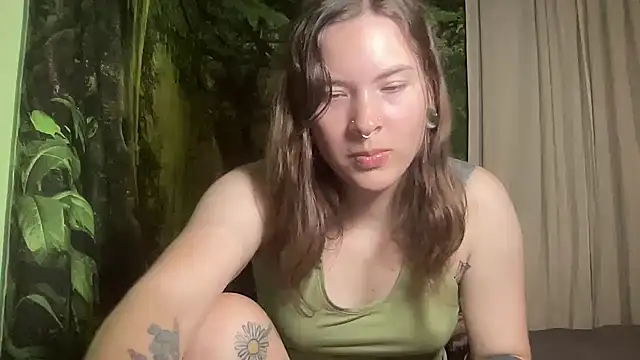 mo0ngoddess online show from 09-20-25, 02:34