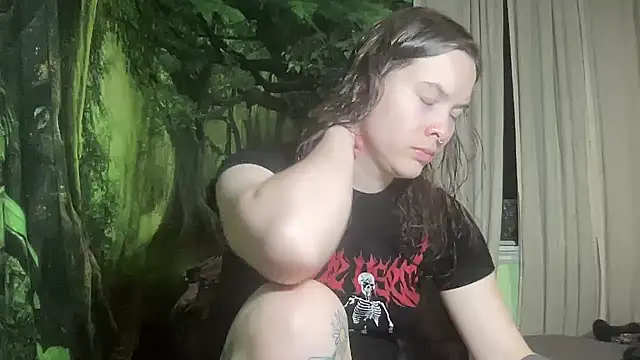 Snapshot of mo0ngoddess chatting on 02-01-26, 04:33 mo0ngoddess online show from 02-01-26, 04:33