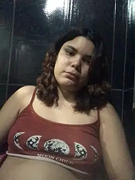 Snapshot of Cliaclara chatting on 06-22-26, 11:57 Cliaclara online show from 06-22-26, 11:57