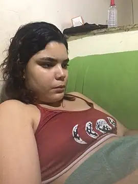 Snapshot of Cliaclara chatting on 07-16-26, 03:56 Cliaclara online show from 07-16-26, 03:56