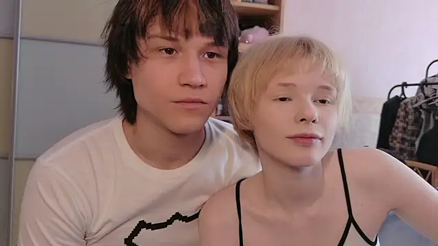 Misska kek online show from 05-22-26, 12:11