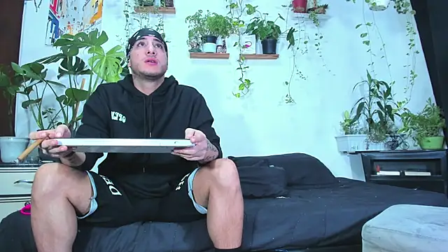 Adam Borsalino online show from 07-18-26, 01:54