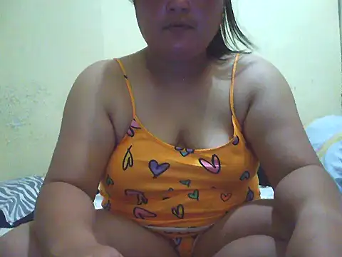 Snapshot of xsweetlover69x chatting on 05-31-26, 08:43 xsweetlover69x online show from 05-31-26, 08:43