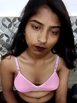 Snapshot of Rani-8788 chatting on 05-19-26, 05:30 Rani-8788 online show from 05-19-26, 05:30