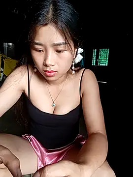 Kirix adra online show from 05-18-26, 04:07