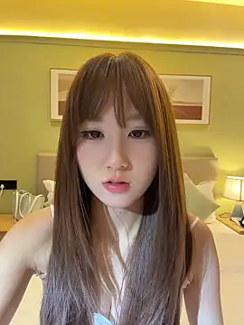 Snapshot of ZhiNan-05 chatting on 06-20-26, 04:21 ZhiNan-05 online show from 06-20-26, 04:21