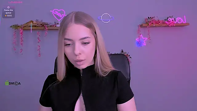 Snapshot of viola_sweet_1 chatting on 05-24-26, 09:03 viola sweet 1 online show from 05-24-26, 09:03