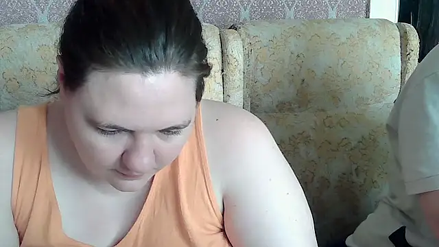 TiffanyLenee online show from 05-19-26, 10:32