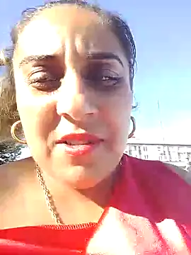Snapshot of Antoniasweet chatting on 07-04-26, 03:18 Antoniasweet online show from 07-04-26, 03:18