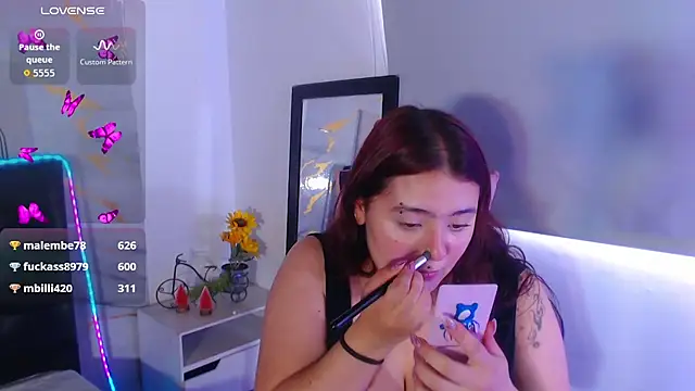 Snapshot of Lizeth_bigboob chatting on 07-16-26, 12:33 Lizeth bigboob online show from 07-16-26, 12:33