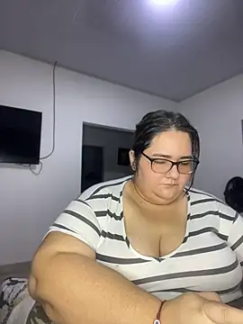 marianacooper1234 online show from 07-11-26, 02:03