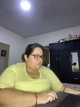 marianacooper1234 online show from 07-22-26, 08:33