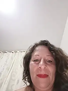 Nikki milf69 online show from 06-04-26, 06:08
