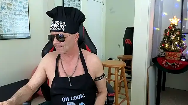 hotdadbod online show from 12-27-24, 09:32