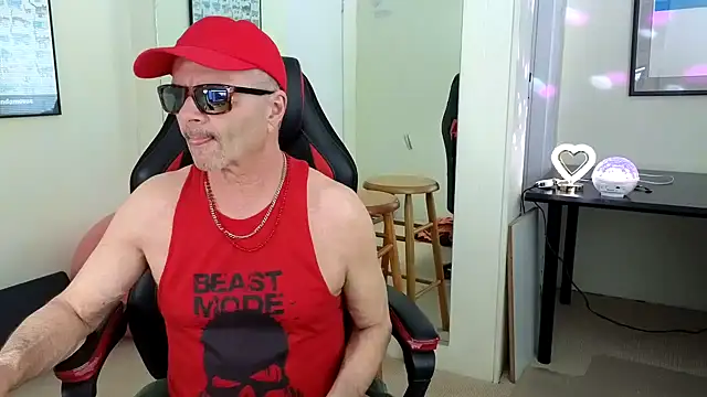 hotdadbod online show from 12-30-24, 09:19