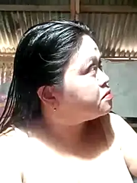 Snapshot of xxjoycexx03 chatting on 06-17-26, 03:20 xxjoycexx03 online show from 06-17-26, 03:20